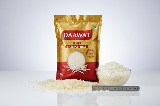 Daawat Super Basmati Rice 1Kg | Fluffy Long Grains| Cooked upto 20mm*